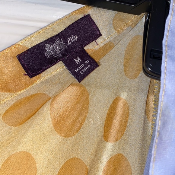 Lily Medium Multi-Color Blouse with Buttons on Front and Back with Drawstring - Picture 4 of 4